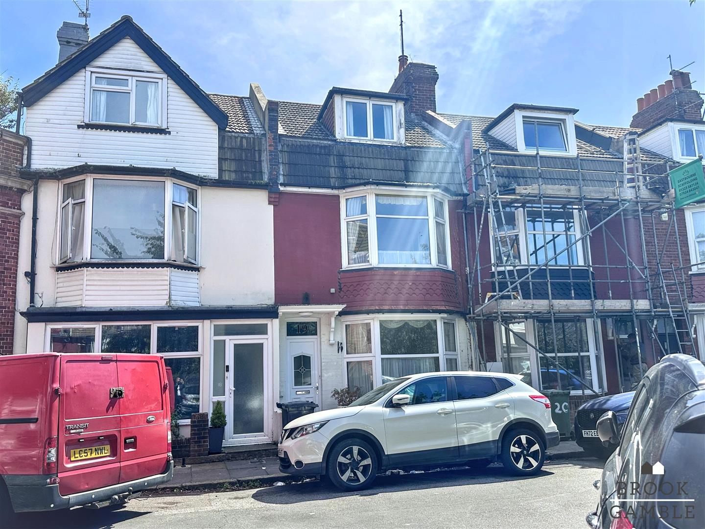 4 Bedroom House - Terraced for Sale: £249,950. Willowfield Square in Eastbourne, East Sussex